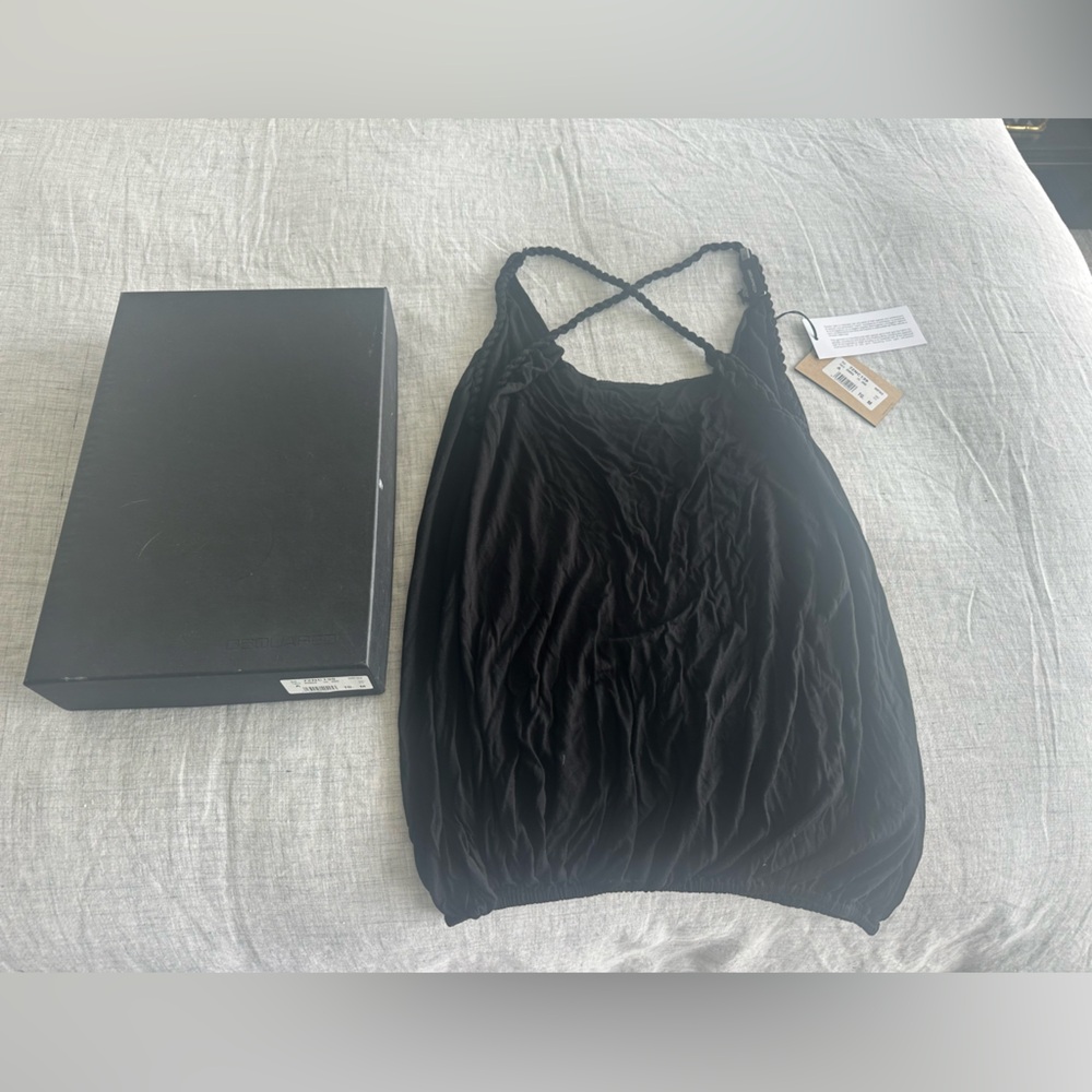 NWT DSQUARED2 Women’s Black Sleeveless Top Size Medium